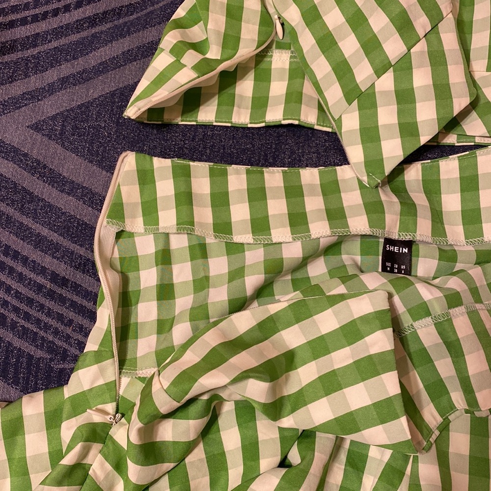 Gingham Pattern Skort Set - Picture 4 of 4